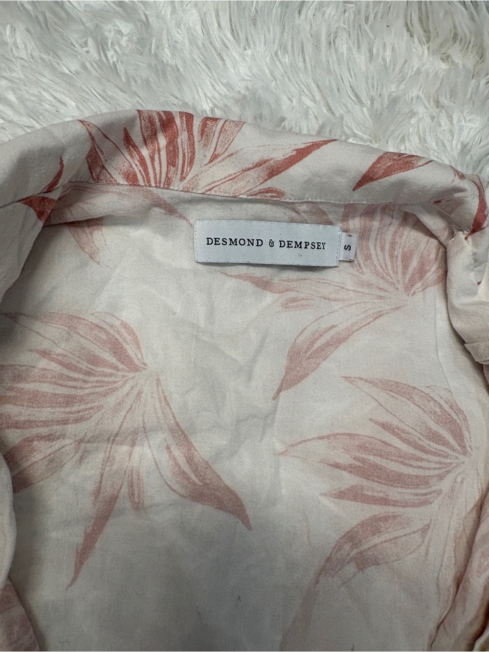 DESMOND & DEMPSEY Deia Printed Cotton Pyjama Set Pink & White - Picture 6 of 6